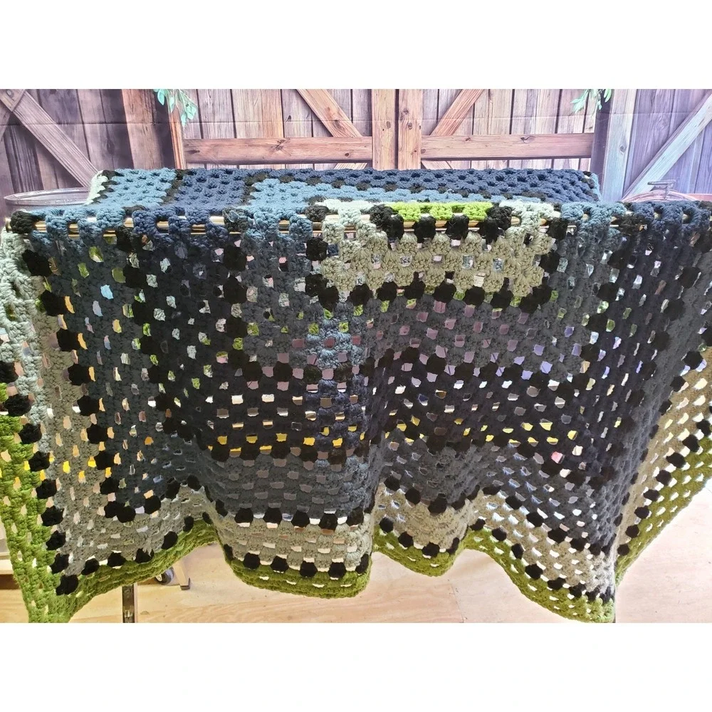 Handmade Chunky‎ Crochet Blanket Granny Square Afghan Throw Colorful Lap Blanket